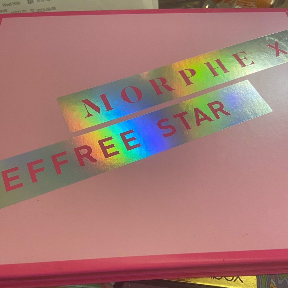 Morphe x Jeffree Star palette ( new with no box )